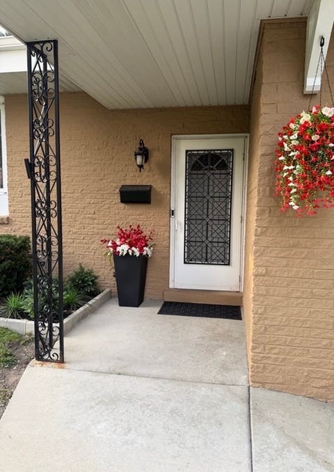 Tiny photo for 2724 Hyde Park Avenue, Waukegan, IL 60085 (MLS # 12725180)