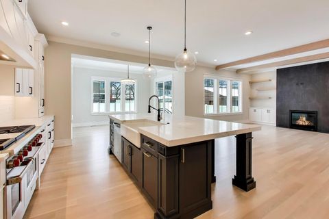 Tiny photo for Elmhurst, IL 60126 (MLS # 12492364)