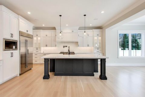 Tiny photo for Elmhurst, IL 60126 (MLS # 12492364)