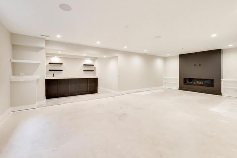 Tiny photo for Elmhurst, IL 60126 (MLS # 12492364)