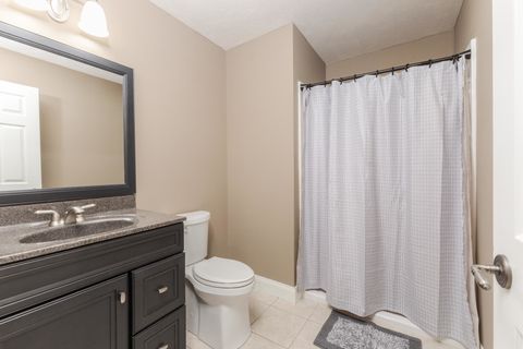 Tiny photo for 6 Stonebrook Court, Bloomington, IL 61704 (MLS # 12526407)