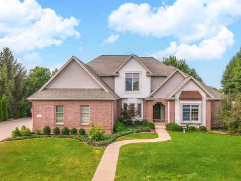 Photo of 6 Stonebrook Court, Bloomington, IL 61704 (MLS # 12526407)