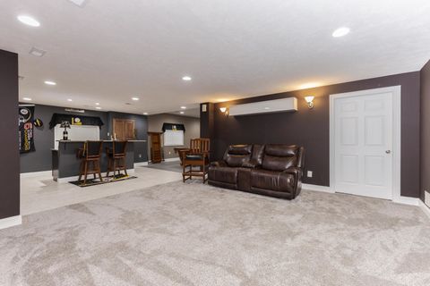 Tiny photo for 6 Stonebrook Court, Bloomington, IL 61704 (MLS # 12526407)