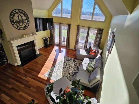 Tiny photo for 6 Stonebrook Court, Bloomington, IL 61704 (MLS # 12526407)