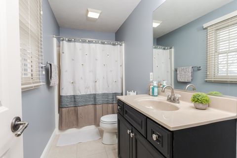 Tiny photo for 6 Stonebrook Court, Bloomington, IL 61704 (MLS # 12526407)