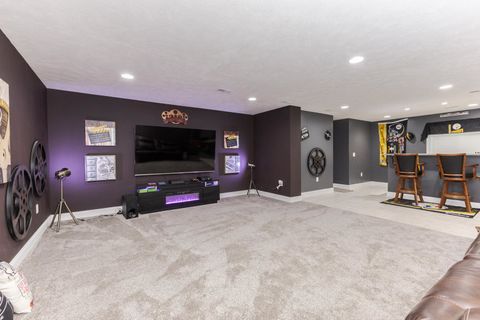 Tiny photo for 6 Stonebrook Court, Bloomington, IL 61704 (MLS # 12526407)