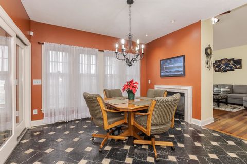 Tiny photo for 6 Stonebrook Court, Bloomington, IL 61704 (MLS # 12526407)