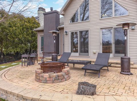 Tiny photo for 6 Stonebrook Court, Bloomington, IL 61704 (MLS # 12526407)