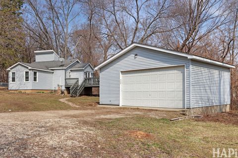 Tiny photo for 41679 N Country Club Drive, Antioch, IL 60002 (MLS # 12596053)