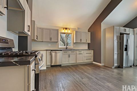 Tiny photo for 41679 N Country Club Drive, Antioch, IL 60002 (MLS # 12596053)