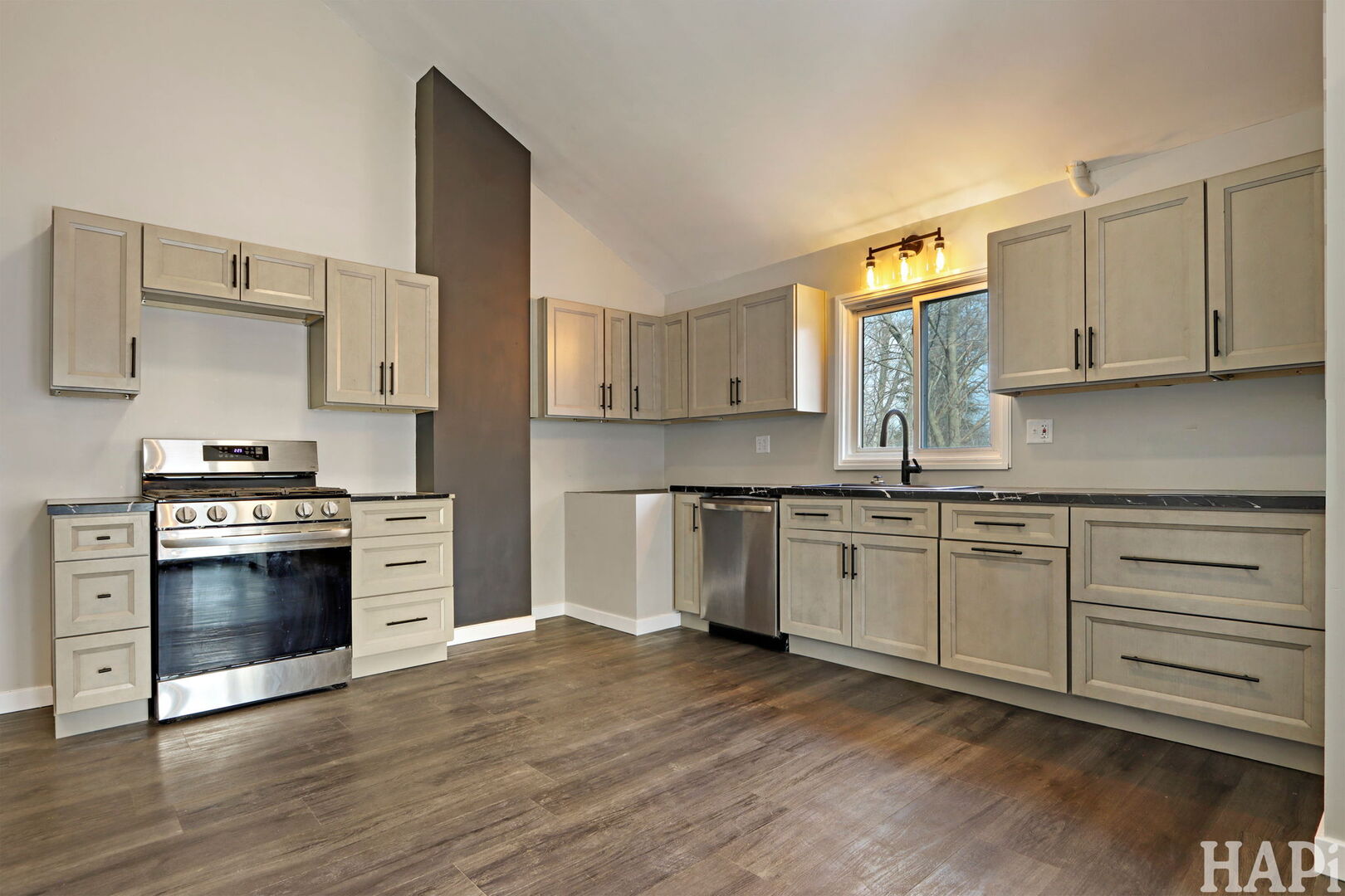 41679 N Country Club Drive