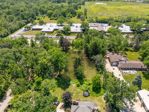 Tiny photo for 3680 Deerfield Road, Riverwoods, IL 60015 (MLS # 12404641)