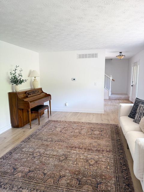 Tiny photo for 26 Pendleton Way, Bloomington, IL 61704 (MLS # 12510123)