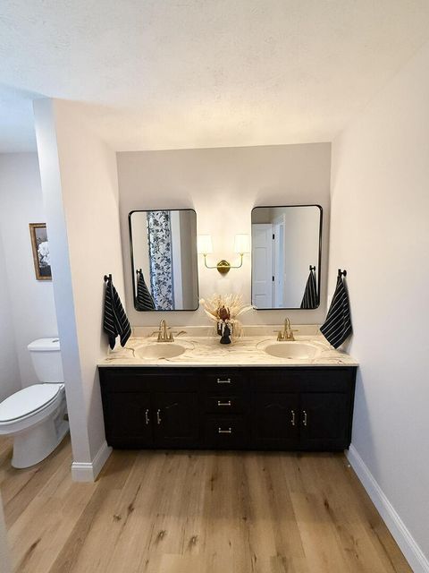 Tiny photo for 26 Pendleton Way, Bloomington, IL 61704 (MLS # 12510123)