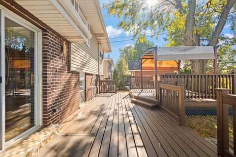 Tiny photo for 10600 S Highland Avenue, Worth, IL 60482 (MLS # 12503825)