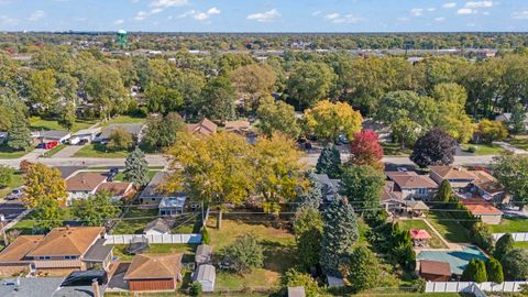 Tiny photo for 10600 S Highland Avenue, Worth, IL 60482 (MLS # 12503825)