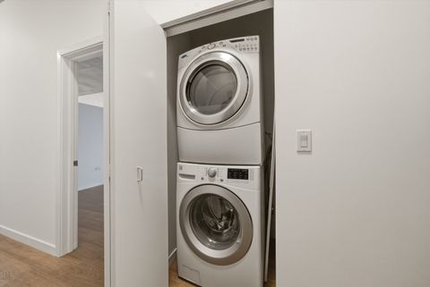 Tiny photo for 235 W VAN BUREN Street #3021, Chicago, IL 60607 (MLS # 12575381)