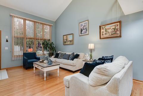 Tiny photo for 11733 Seagull Lane, Palos Heights, IL 60463 (MLS # 12621814)