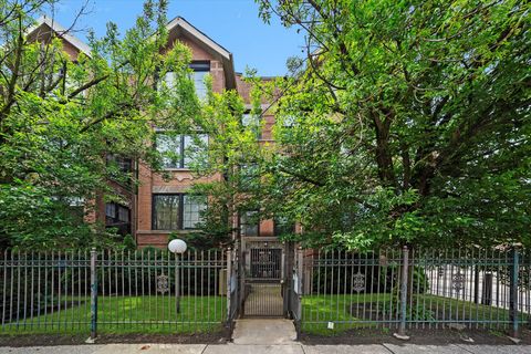 Tiny photo for 1363 E 64th Street #1, Chicago, IL 60637 (MLS # 12519997)