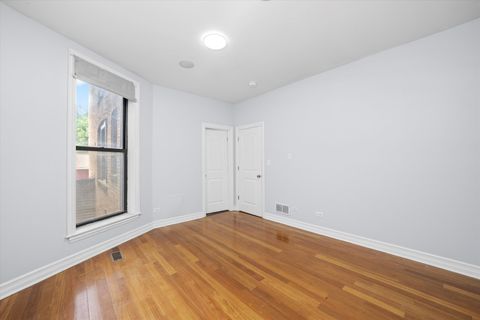 Tiny photo for 1363 E 64th Street #1, Chicago, IL 60637 (MLS # 12519997)