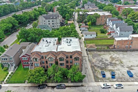 Tiny photo for 1363 E 64th Street #1, Chicago, IL 60637 (MLS # 12519997)