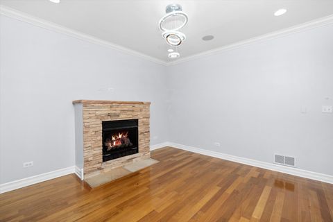 Tiny photo for 1363 E 64th Street #1, Chicago, IL 60637 (MLS # 12519997)