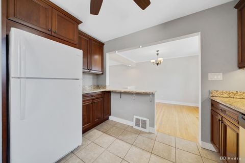 Tiny photo for 10548 S Springfield Avenue, Chicago, IL 60655 (MLS # 12603003)