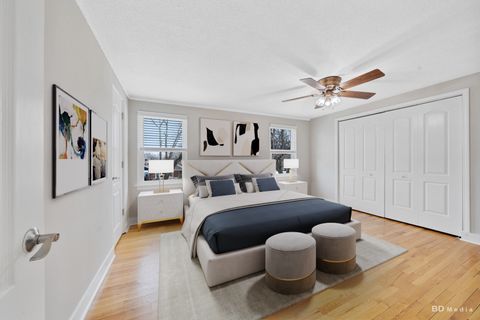 Tiny photo for 10548 S Springfield Avenue, Chicago, IL 60655 (MLS # 12603003)