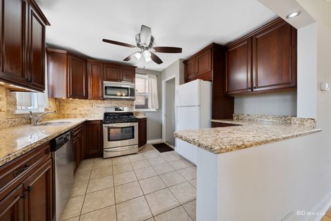 Tiny photo for 10548 S Springfield Avenue, Chicago, IL 60655 (MLS # 12603003)