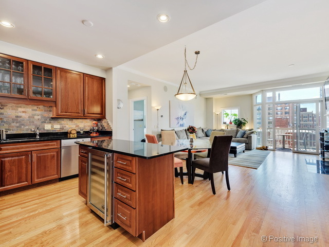 508 W MELROSE Street 5D