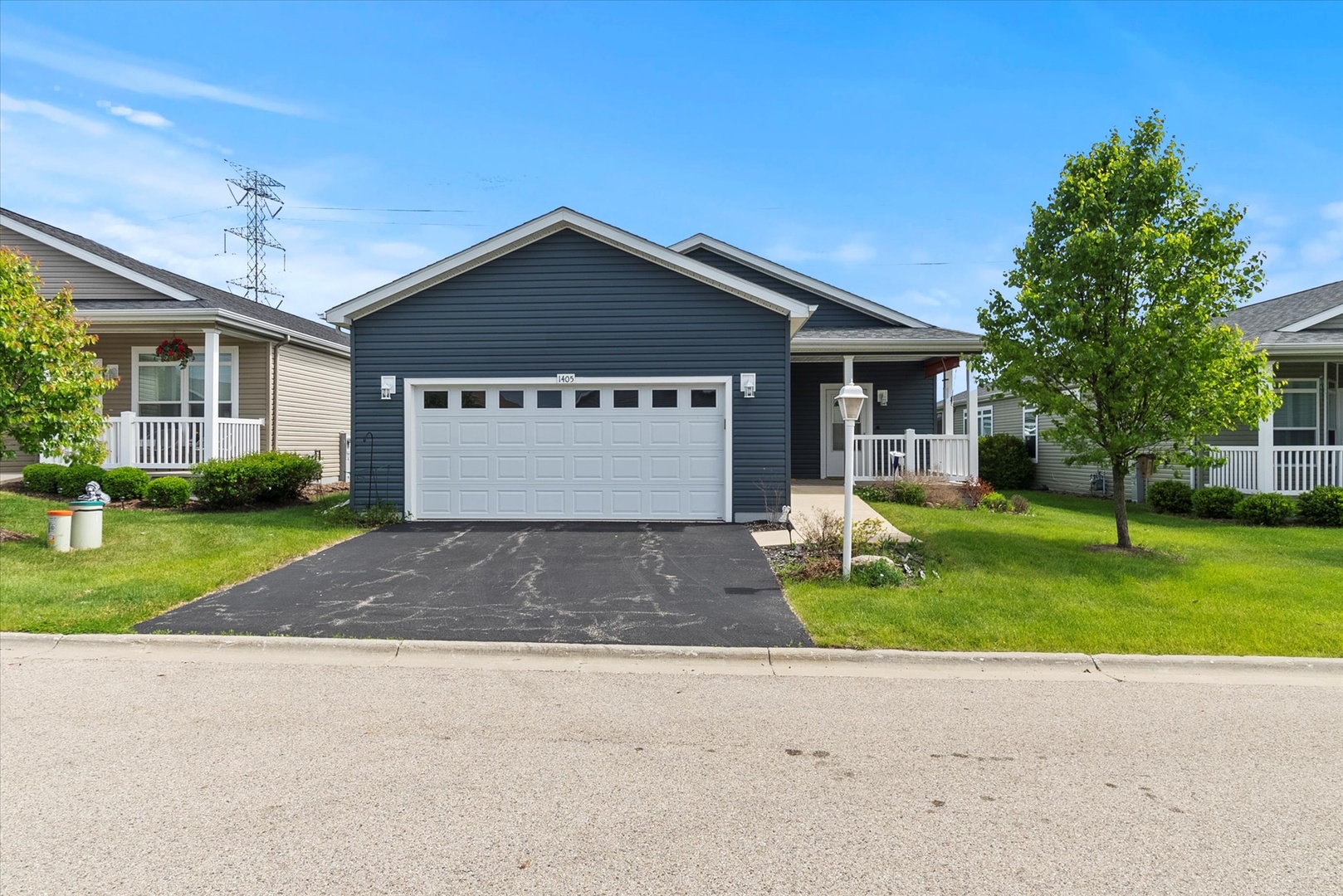 1405 Scenic View Lane