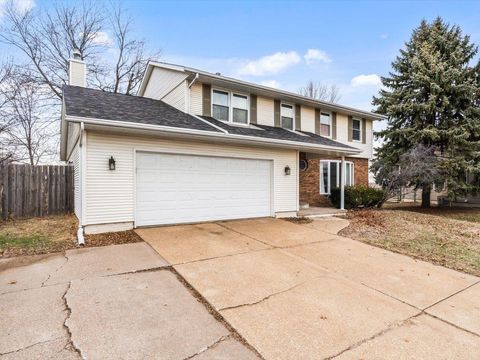 Tiny photo for 5826 Lillie Avenue, Davenport, IA 52806 (MLS # 100000321)