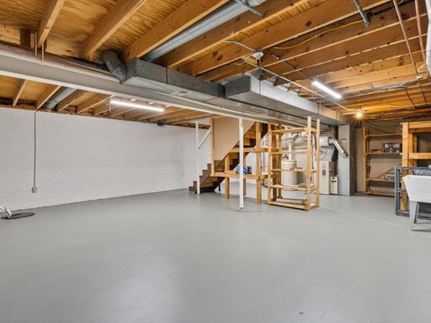 Tiny photo for 5826 Lillie Avenue, Davenport, IA 52806 (MLS # 100000321)