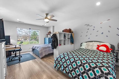 Tiny photo for 6S018 Steeple Run Drive #6S018, Naperville, IL 60540 (MLS # 12351470)