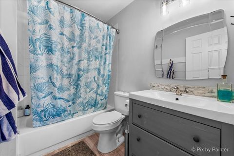 Tiny photo for 6S018 Steeple Run Drive #6S018, Naperville, IL 60540 (MLS # 12351470)