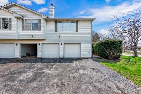 Tiny photo for 6S018 Steeple Run Drive #6S018, Naperville, IL 60540 (MLS # 12351470)