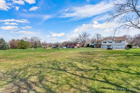 Tiny photo for 6S018 Steeple Run Drive #6S018, Naperville, IL 60540 (MLS # 12351470)