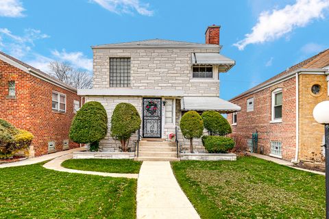 Tiny photo for Chicago, IL 60617 (MLS # 12543523)