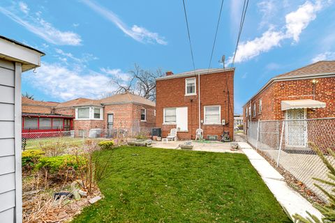 Tiny photo for Chicago, IL 60617 (MLS # 12543523)