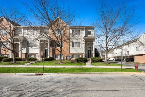 Photo of 7504 Claridge Drive #E, Bridgeview, IL 60455 (MLS # 12614373)