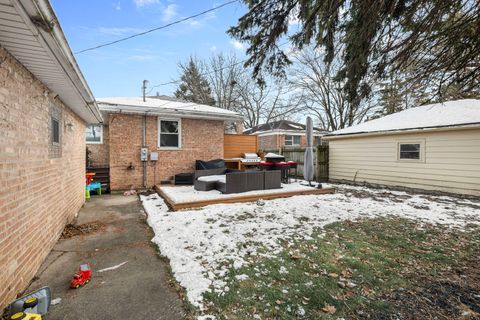 Tiny photo for 16058 Drexel Avenue, South Holland, IL 60473 (MLS # 12534233)