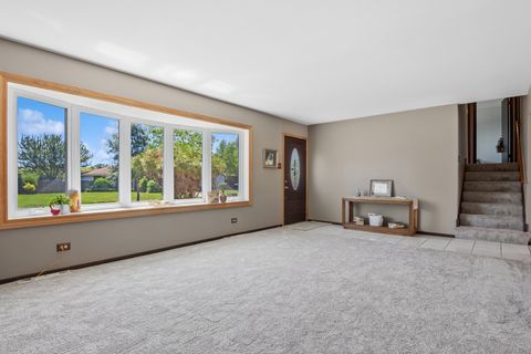 Tiny photo for 1212 Rose Court, Bartlett, IL 60103 (MLS # 12683610)
