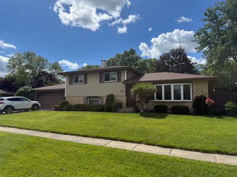 Tiny photo for 1212 Rose Court, Bartlett, IL 60103 (MLS # 12683610)
