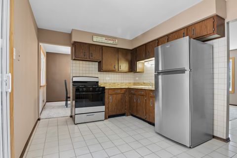 Tiny photo for 1212 Rose Court, Bartlett, IL 60103 (MLS # 12683610)