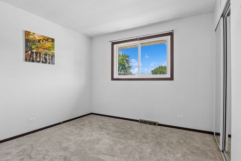 Tiny photo for 1212 Rose Court, Bartlett, IL 60103 (MLS # 12683610)