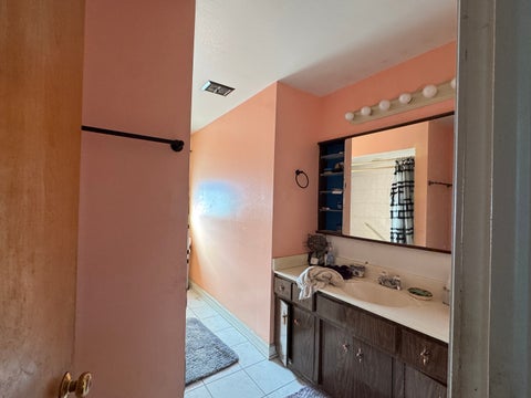 Tiny photo for 1220 N Lind Avenue, Berkeley, IL 60163 (MLS # 12781555)