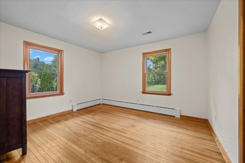 Tiny photo for 605 W Fabyan Parkway, Geneva, IL 60134 (MLS # 12450484)