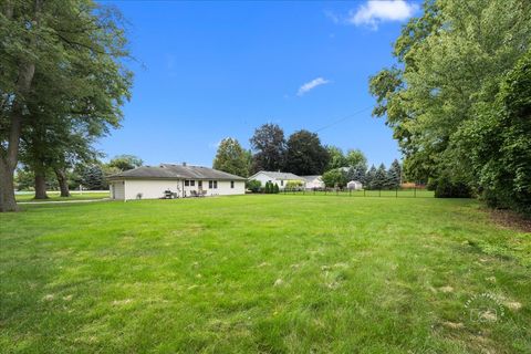 Tiny photo for 605 W Fabyan Parkway, Geneva, IL 60134 (MLS # 12450484)
