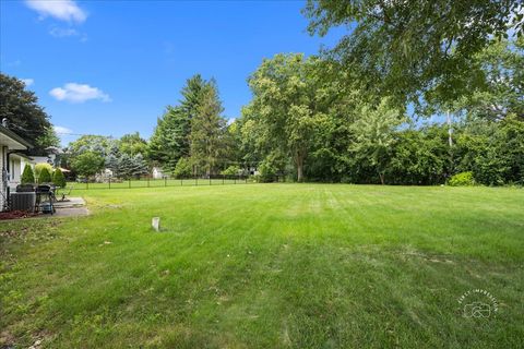 Tiny photo for 605 W Fabyan Parkway, Geneva, IL 60134 (MLS # 12450484)