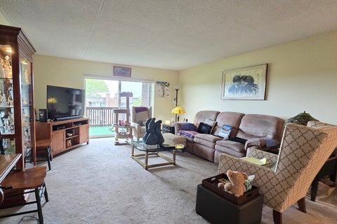 Tiny photo for 690 Chandler Road #408, Gurnee, IL 60031 (MLS # 12746191)